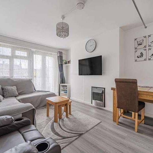 Cable Street, Shadwell, E1 - Photo 1