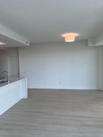 For Lease - 310 Tweedsmuir Avenue Unit# 1702, Toronto, Ontario - Photo 4
