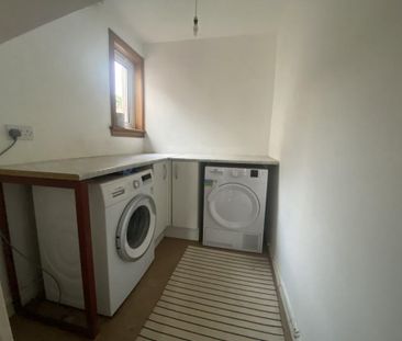 2 bedroom semi-detached house to rent - Photo 3