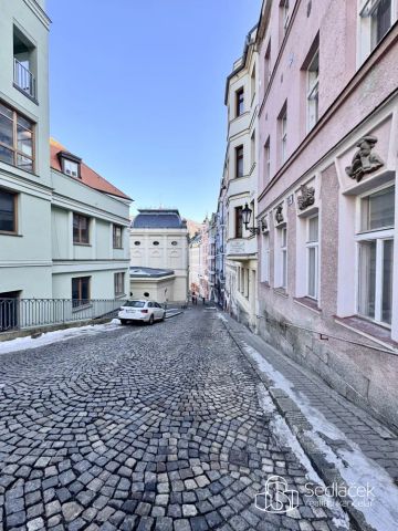 Pronájem bytu 1+kk, Karlovy Vary - Photo 2