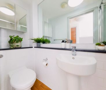 Standard Two-Dio - Photo 5