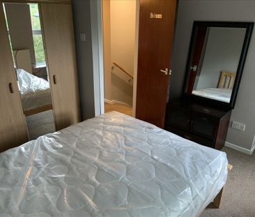6 Auburn Place - Photo 4