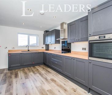 3 bedroom terraced house to rent - Photo 5