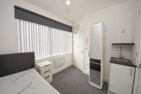 1 bed Room for Rent - Photo 3