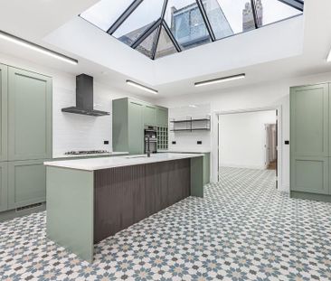 4 bedroom semi-detached house to rent - Photo 6