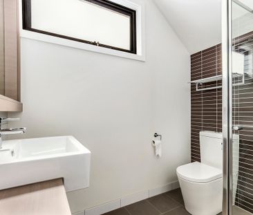 35 Abinger Street, Richmond VIC 3121 - Townhouse For Rent | Domain - Photo 4