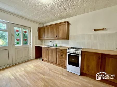 4 bedroom terraced house to rent - Photo 5