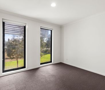 Good Sized Family Townhouse - Photo 2