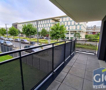 A LOUER F3 AVEC TERRASSE RESIDENCE RECENTE HEROUVILLE SAINT CLAIR - Photo 3