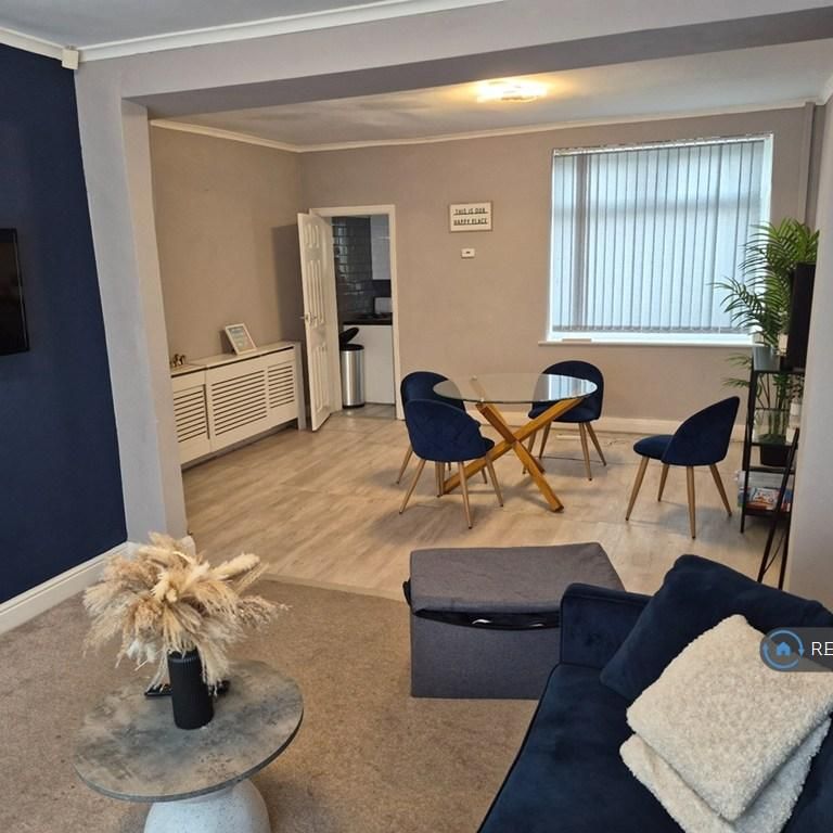 2 bedroom terraced house to rent - Photo 1