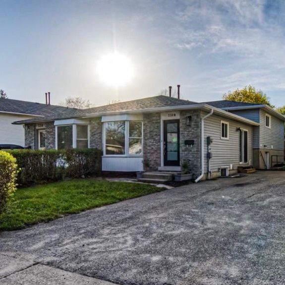 For Lease - 238 B Northlake Drive, Waterloo, Ontario - Photo 1