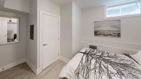 For Lease - 12 Jolliet Avenue Unit# 1, Vanier and Kingsview Park, Ontario - Photo 5