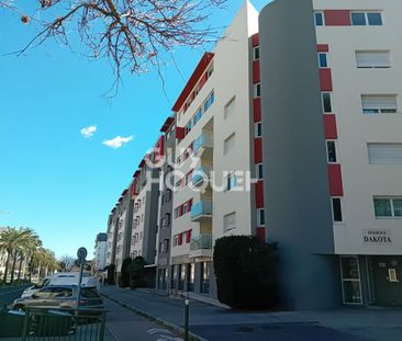 Location Appartement 1 pièce 37m² PERPIGNAN 66000 - Photo 5