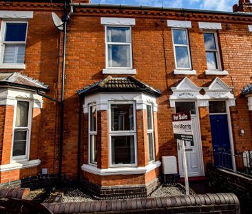3 bedroom terraced house to rent - Photo 1