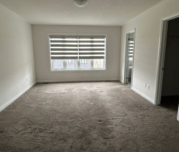 For Lease - 11 Federica Crescent, Wasaga Beach, Ontario - Photo 3