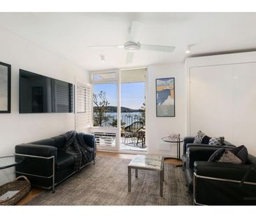 Balmoral beach unit boasts superb water views - Photo 6