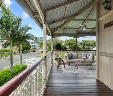 36 OXFORD ST - Photo 2