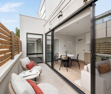 102/1377 Burke Road, Kew East VIC 3102 - Apartment For Rent | Domain - Photo 5