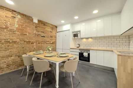 Double&nbsp;room in a shared house in&nbsp;Sarrià - Photo 5