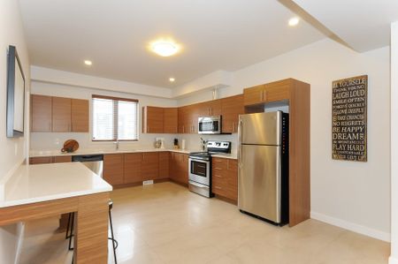 44 Ontario Street - 2A - Photo 2