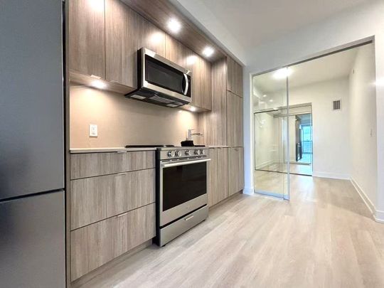For Lease - 60 Central Park Roadway N/A Unit# 1602, Toronto, Ontario - Photo 1