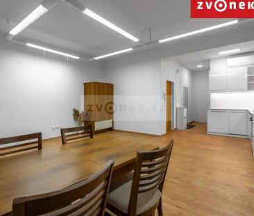 Byt 2+kk v centru Zlína, volný ihned - Photo 5