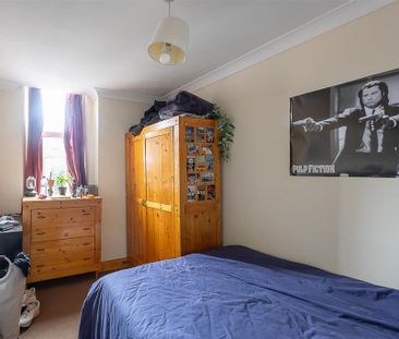 5 bedroom maisonette to rent - Photo 3