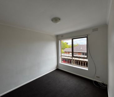 8 / 9 Lillimur Road, Ormond - Photo 6