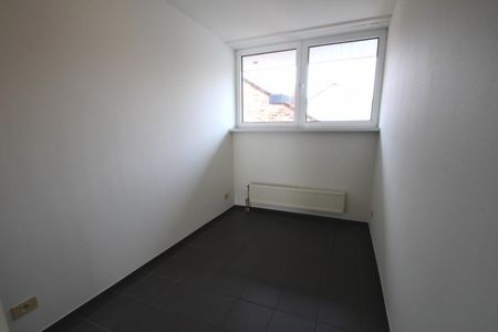 Gezellig appartement met twee slaapkamers in hartje Beveren! - Foto 5