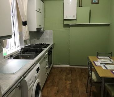 8 Coastguard Cottages, Carrickfergus, BT38 8BU - Photo 4