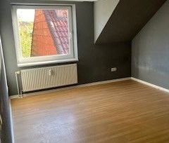 Helle 3-Zimmer-Dachgeschoss-Wohnung mit Weitblick! - Photo 2