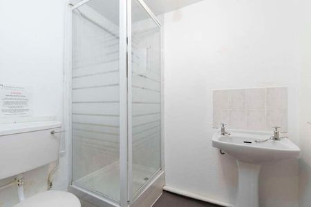 Suffolk Square, Cheltenham, GL50 - Photo 5