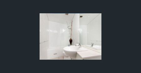 Resort style living - modern apartment - Photo 2