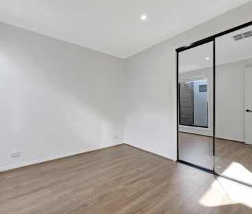 118 Tulsi Avenue, - Photo 3