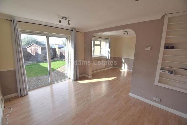 3 bedroom terraced house to rent - Photo 1