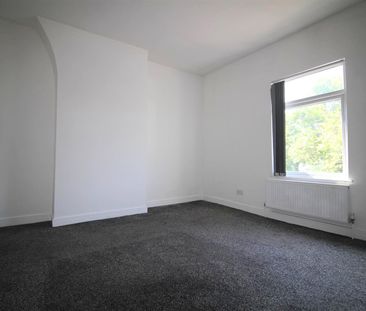 3 Bedroom Terraced House for Rent - Photo 1