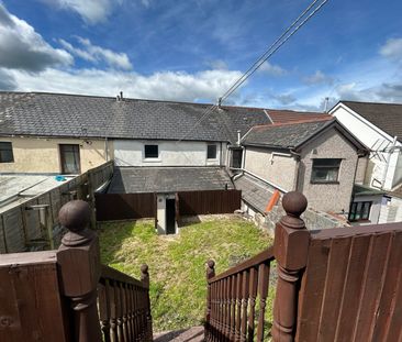 Miskin Road, TONYPANDY - Photo 6