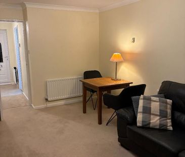 2 bedroom detached house to rent - Photo 2