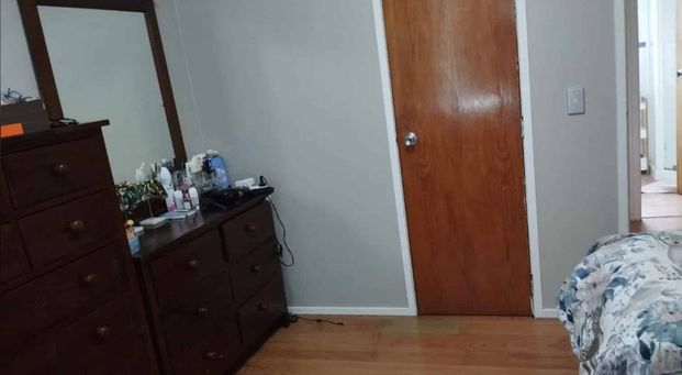 House in excellent primary school zone - Photo 1