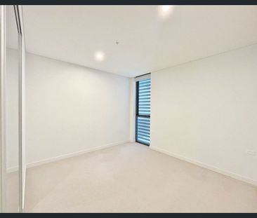 Nearly New Two bedroom Apartment Plus Study For Leasing - Photo 2