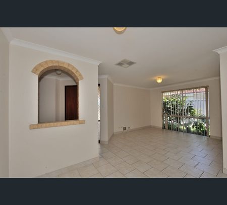 6 Manila Place, Warnbro, WA 6169 - Photo 5