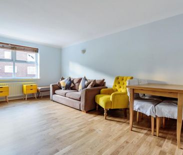 2 bedroom flat to rent - Photo 4
