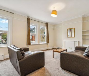 3 bedroom property to rent - Photo 2