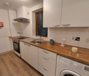 1 Bed Flat, Marquis Street, LE1 - Photo 2