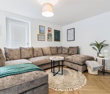 2 bedroom apartment to rent - Photo 3