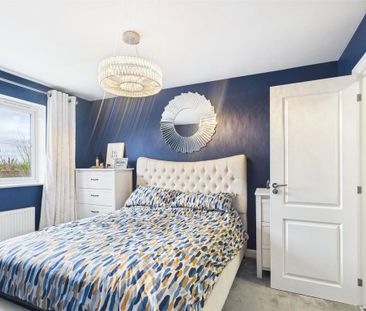 3 bedroom semi-detached house to rent - Photo 5