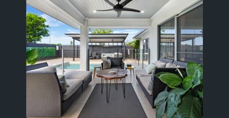 Modern Smithfield Home with Pool – Furnished or Unfurnished Options Available - Photo 5