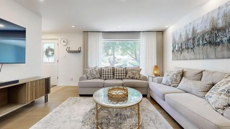 30 Paperbirch Drive - Photo 2