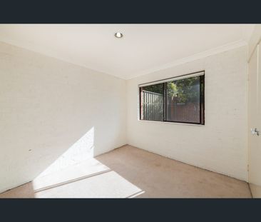 2/29 High Street, Queanbeyan East, NSW 2620 - Photo 2