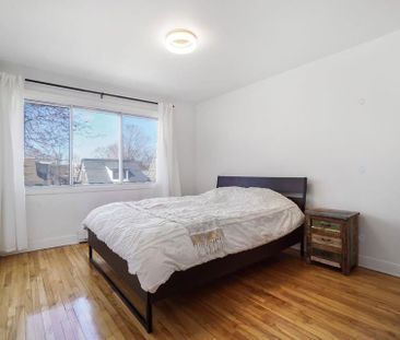 5½ lumineux rénové à Laval-des-Rapides – Disponible immédiatement. - Photo 2